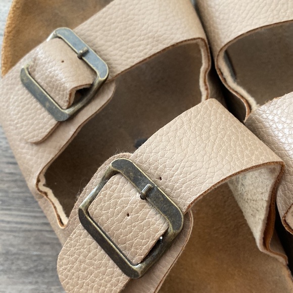 Maurice’s size 10 women double strap cream sandal cork base footbed comfy - Picture 4 of 6